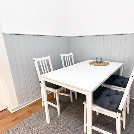 Ruhiges Office-apartment Mit Kueche - Beuys Krefeld